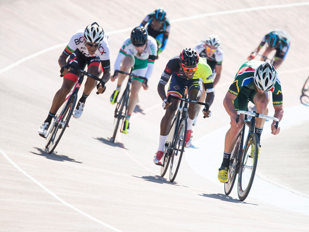 Featured Post Image - ¿Qué necesitas si quieres practicar el ciclismo como deporte?